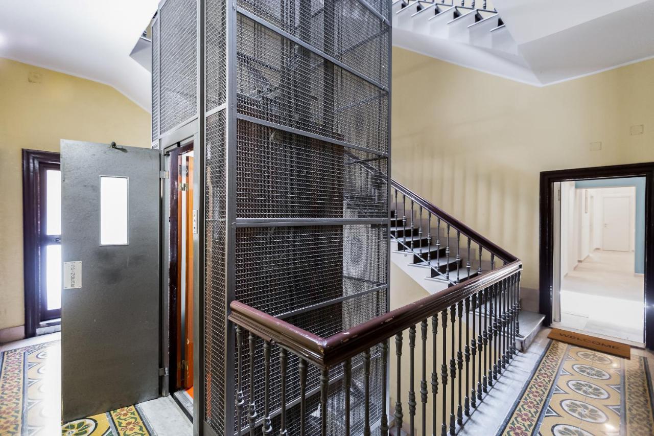 Bdc - Empire, Noble 3-bdr Apartment